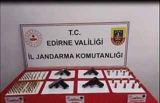 Jandarmadan kaçakçılık operasyonu: 8 şüpheli...