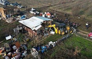 Kaçak yapılar bir bir ortadan kaldırılıyor