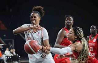 Kadınlar Basketbol Süper Ligi: ÇBK Mersin: 79 -...