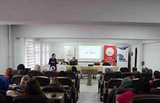 Kadınlar için e-ticaret seminerleri