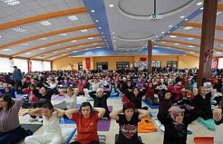 Kadınlar yeni yıla sporla ‘Merhaba’ dedi