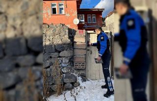 Kars’ta polis karbonmonoksit zehirlenmelerine karşı...