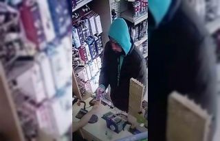 Kartını çalan hırsızı alışveriş yaptığı...