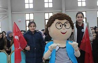 Kaymakam Kılıç “Kitap Kurdu” proje tanıtım...