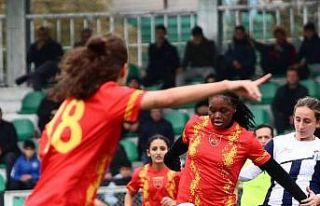 Kayseri Kadın Futbol Takımı 16 puan topladı