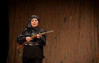 Keçiören’de bir günde iki oyun birden sahnelendi