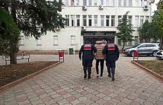 Kırklareli’nde çeşitli suçlardan aranması olan...