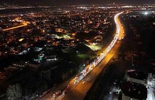 Kocaeli TEM’de zincirleme kaza: 2 yaralı