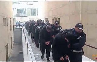 “Kredi çekeceğiz” vaadiyle 20 milyon dolandırdılar......