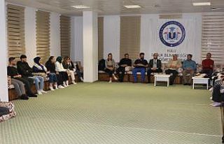 Kulu’da üniversite öğrencilerine ’Kariyer Buluşması’...