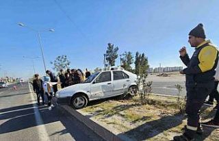 Mardin’de otomobil ile tır çarpıştı: 1 yaralı