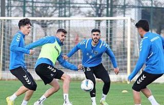 Menemen FK kupadan elendi, lige odaklandı
