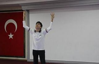 Menteşe’de İstiklâl Marşı’nı güzel okuma...