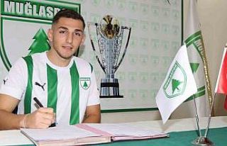 Muğlaspor, genç golcüyü renklerine bağladı
