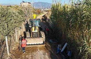 Nazilli’de yağmurlama hattı çalışmaları sürüyor
