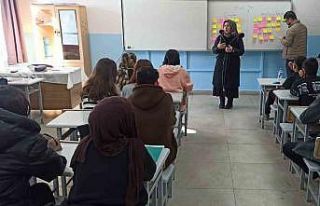 Öğretmen ve öğrencilere yas tepkileri bilgilendirmesi