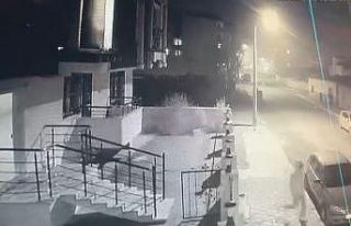 Önce ayakkabıyı çaldı daha sonra çaldığı...