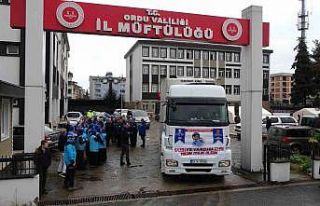 Ordu’da Halep’e 4 tır insani yardım malzemesi...