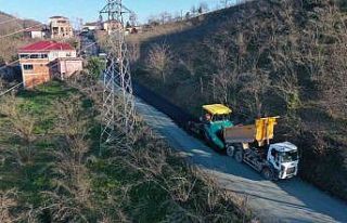 Ordu’da sıcak asfalt çalışmaları devam ediyor