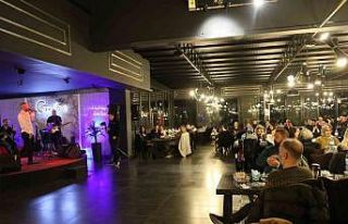 Özgün müziğin ustası Seydi unutulmaz bir gece...