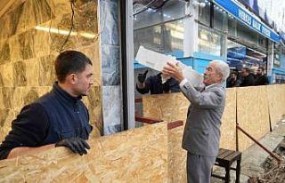 Plaza hayalini suya düşüren esnafa, İBB Başkanı...