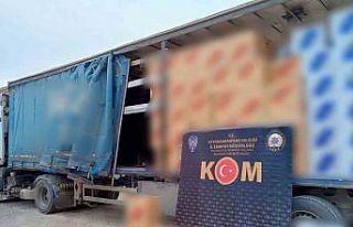 Polis aramada 2 milyon 930 bin adet sahte bandrollü...