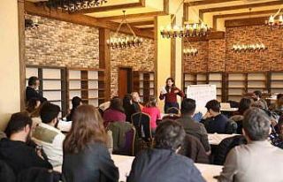 ‘Proje Döngüsü Yönetimi ve Fon Kaynaklarına...