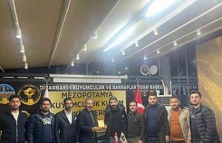 Sahte altın tespit eden kuyumcuya plaket