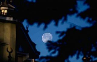 Sakarya’da dolunay eşsiz görüntüler oluşturdu