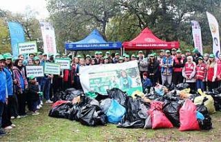 Samsun ormanlarından 3,5 ton atık toplandı