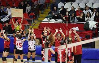 Şehzadeler’in küçük kadınları namağlup olarak...