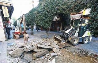 Selçuk’ta doğal gaz ve altyapı çalışmaları...