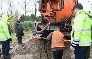 Şiddetli yağışa karşı sahada mücadele sürüyor