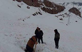 Şırnak’ta kepçe operatörünün ölümden döndüğü...
