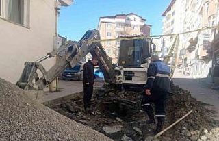 Su arıza ekiplerinin zorlu kış mesaisi başladı