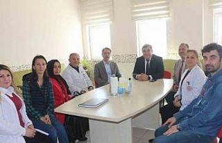 Sünnetci öğretmen ve öğrencilerle buluştu