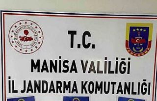 Şüphe üzerine durdurulan araçtan uyuşturucu çıktı