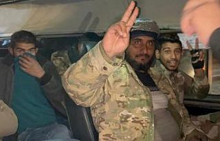 Suriye’de muhalif grupların Halep ve Tel Rıfat’a...