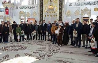 Tavşanlı’da ezanı en güzel okuyanlar ödüllendirildi