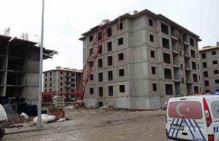 Tavşanlı’da inşaatta vinç kazası: 1 yaralı