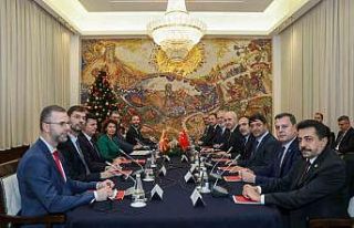 TBMM Başkanı Kurtulmuş, Kuzey Makedonya Cumhurbaşkanı...