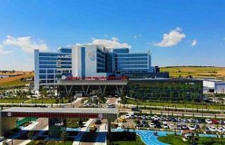 Tekirdağ Şehir Hastanesinde bir ilk: Kapalı kalça...