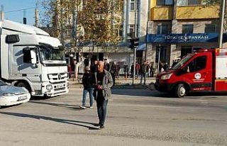 Tırın çarptığı yaya hayatını kaybetti