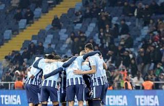 Trendyol Süper Lig: Adana Demirspor: 2 - Beşiktaş:...