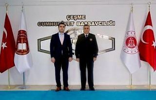 Tümgeneral Metin Düz’den Çeşme Cumhuriyet Başsavcısı...