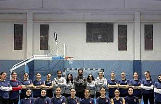 Ümit Milli Kadın Hokey Takımı’na Muğla’dan...