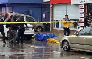 Uzman çavuş sokak ortasında hayatına son verdi