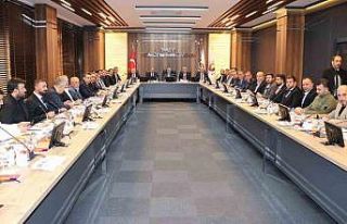 Vali Hatipoğlu ETSO Başkanı Alan ile bir araya...