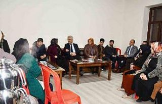 Vatandaşlarla akşam sohbetleri başladı: Vali Makas’ın...