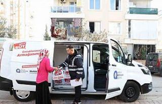 2024 yılında bin 506 çocuk 49 bin 308 adet mama...